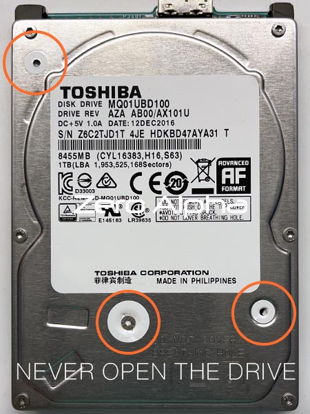 wall of shame data recovery toshiba-usb drive opened and damaged inside